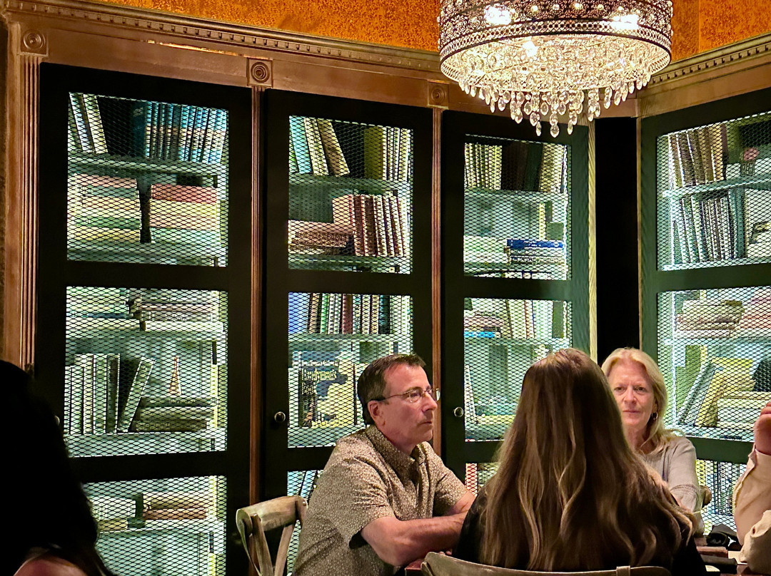 Compass Rose Inn主图