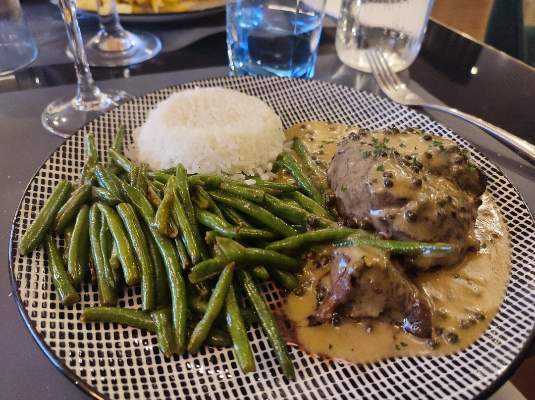 Golden Tulip Dieppe Hôtel & Spa Restaurant主图