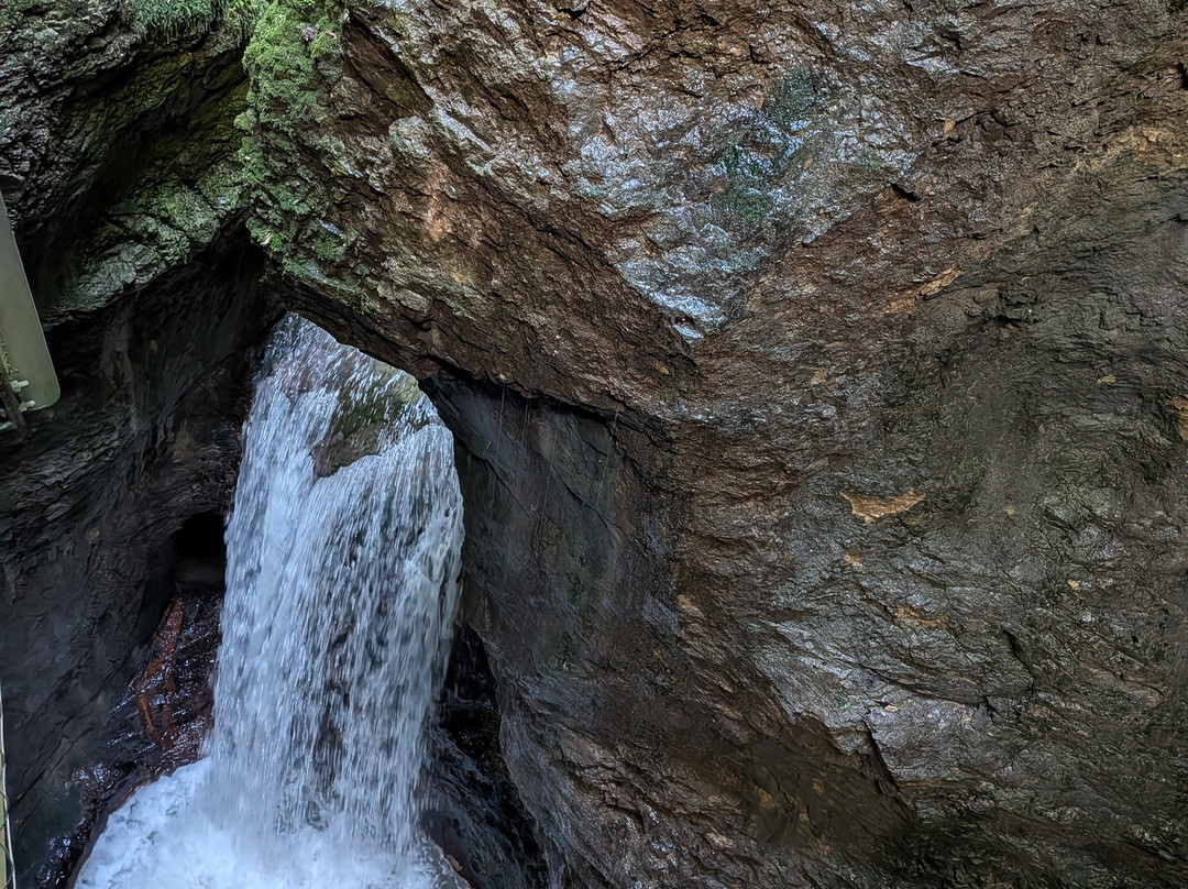 Canyon Rio Sass-Fondo必去景点