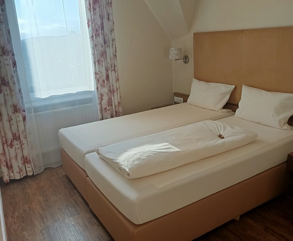 Hotel Engelbert主图