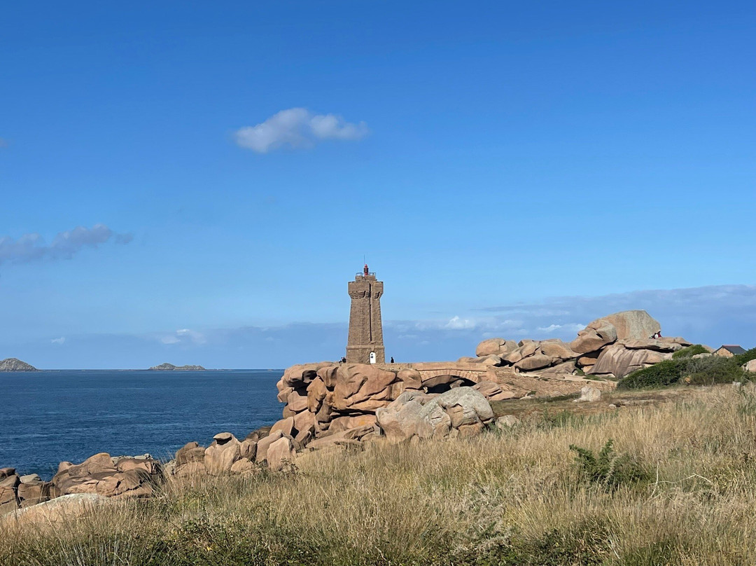 Ploumanac'h LIghthouse-Ploumanac'h必去景点