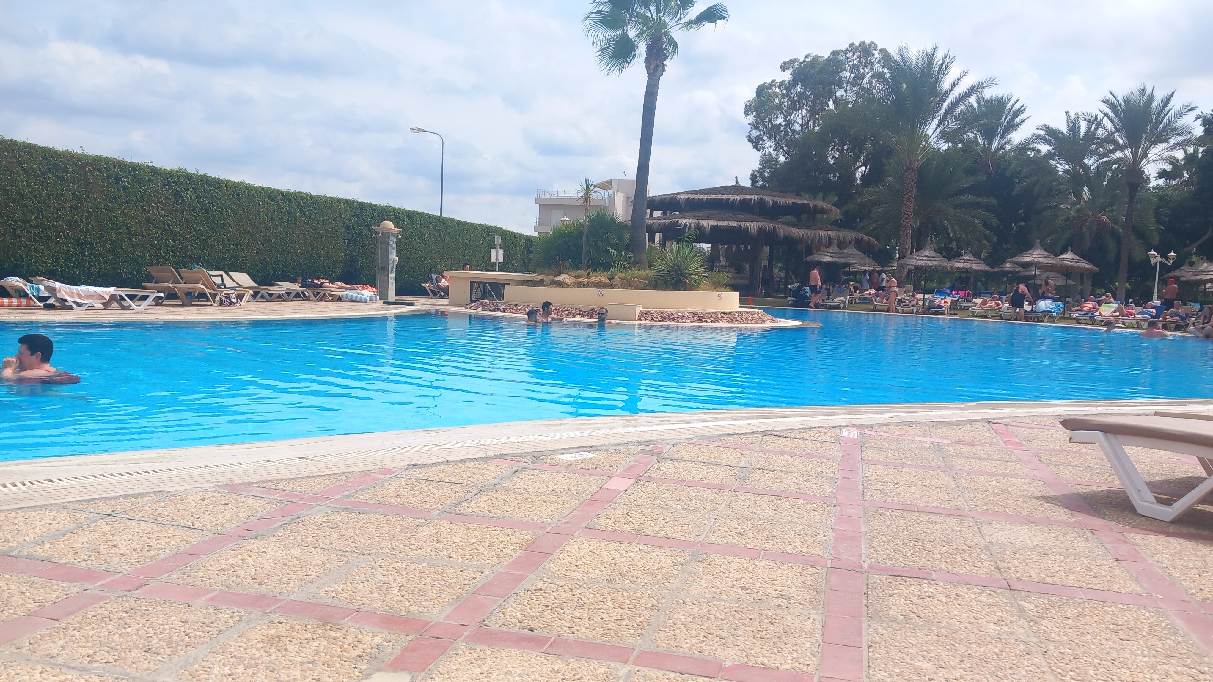 TUI SUNEO Royal Kenz-泳池