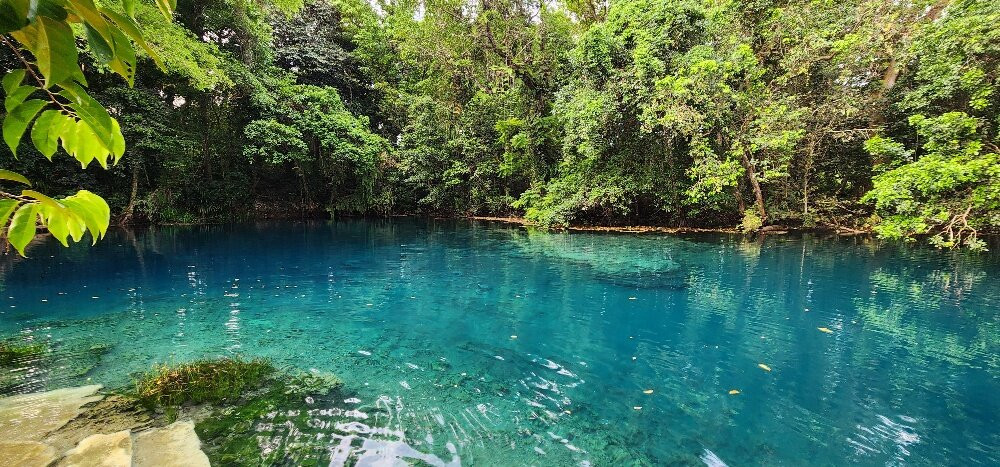 Matevulu Blue Hole-埃斯皮里图桑托岛必去景点