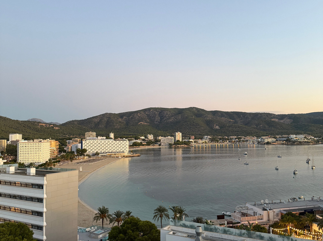 贝勒由维斯塔诺瓦酒店主图