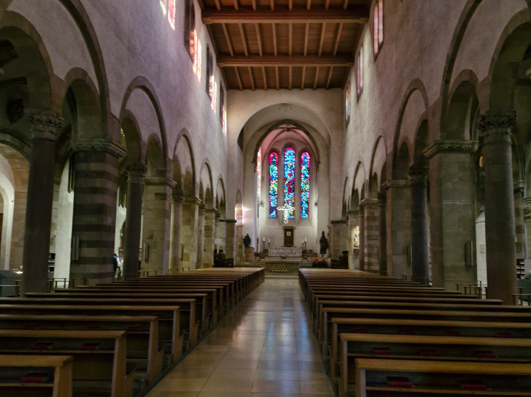 Saint Willibrord Basilica Echternach-埃希特纳赫必去景点