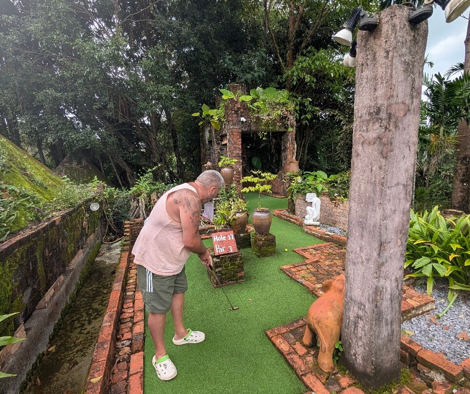 Khao Lak Mini Golf-库克卡克海滩必去景点