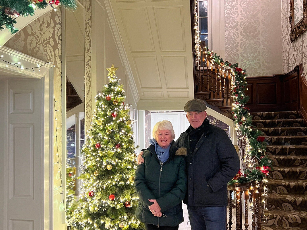 Riverside House Hotel主图