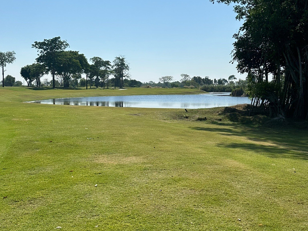 Royal Bang Pa-in Golf Club-挽巴茵必去景点