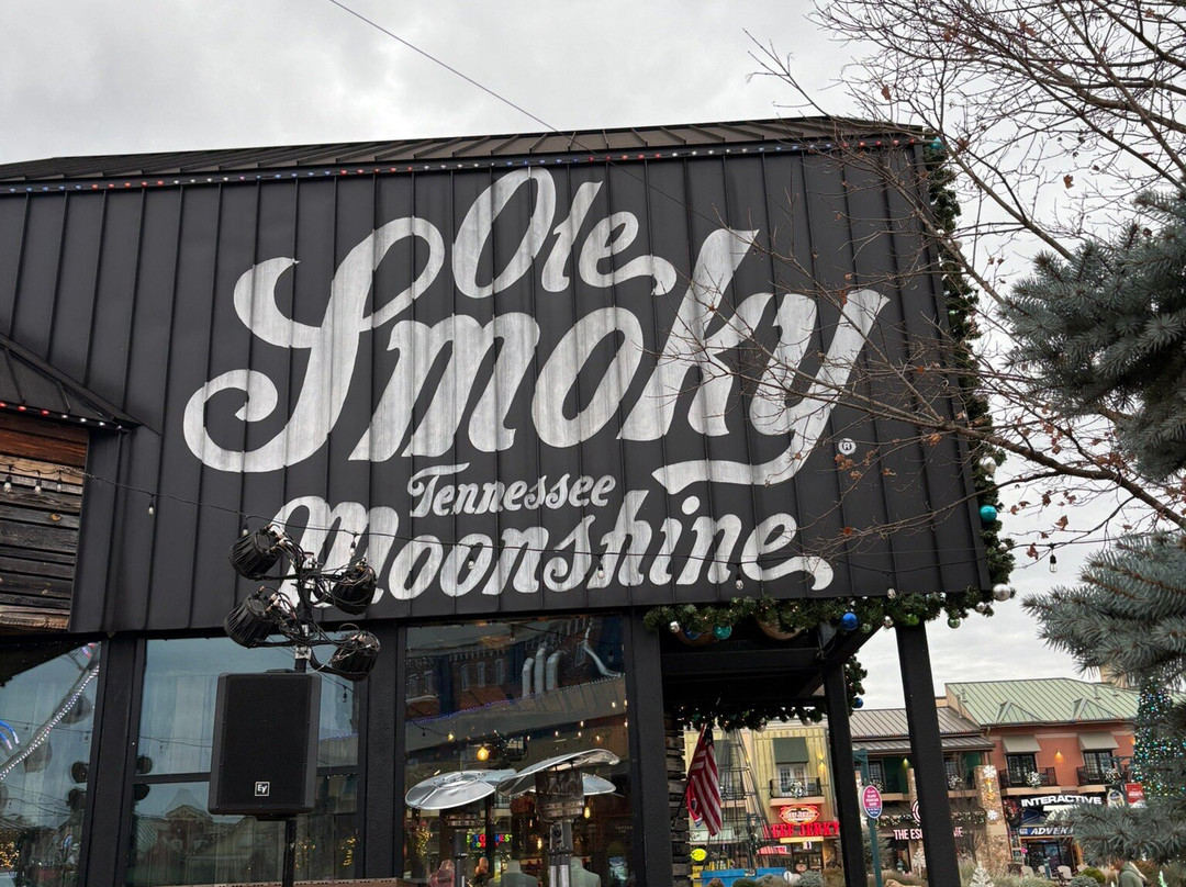 Ole Smoky Tennessee Moonshine-皮金福奇必去景点