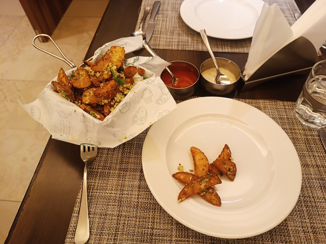 Copper leaf porvorim