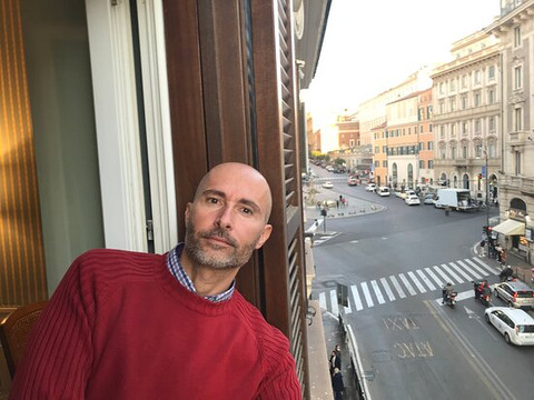 斯汤达尔酒店主图