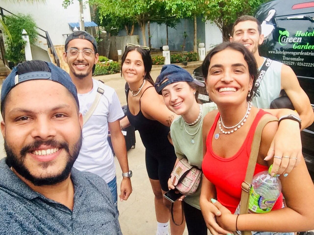 Rawana Cabs and Tours