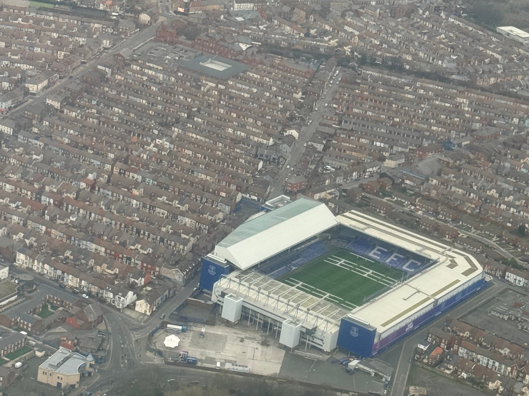 Ravenair-利物浦必去景点