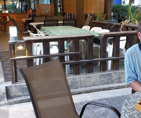 Emma Restaurant & Guest House