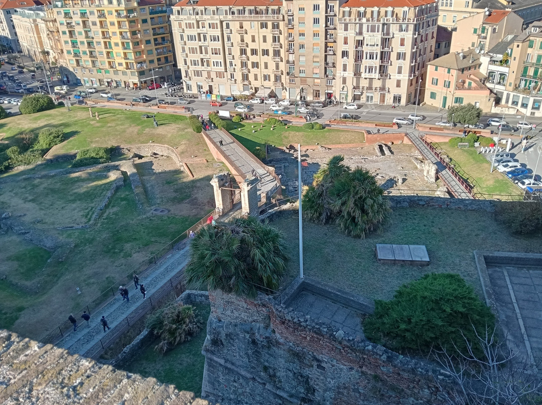 Fortezza del Priamar-萨沃纳必去景点