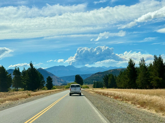 Compass Expeditions-Melton必去景点