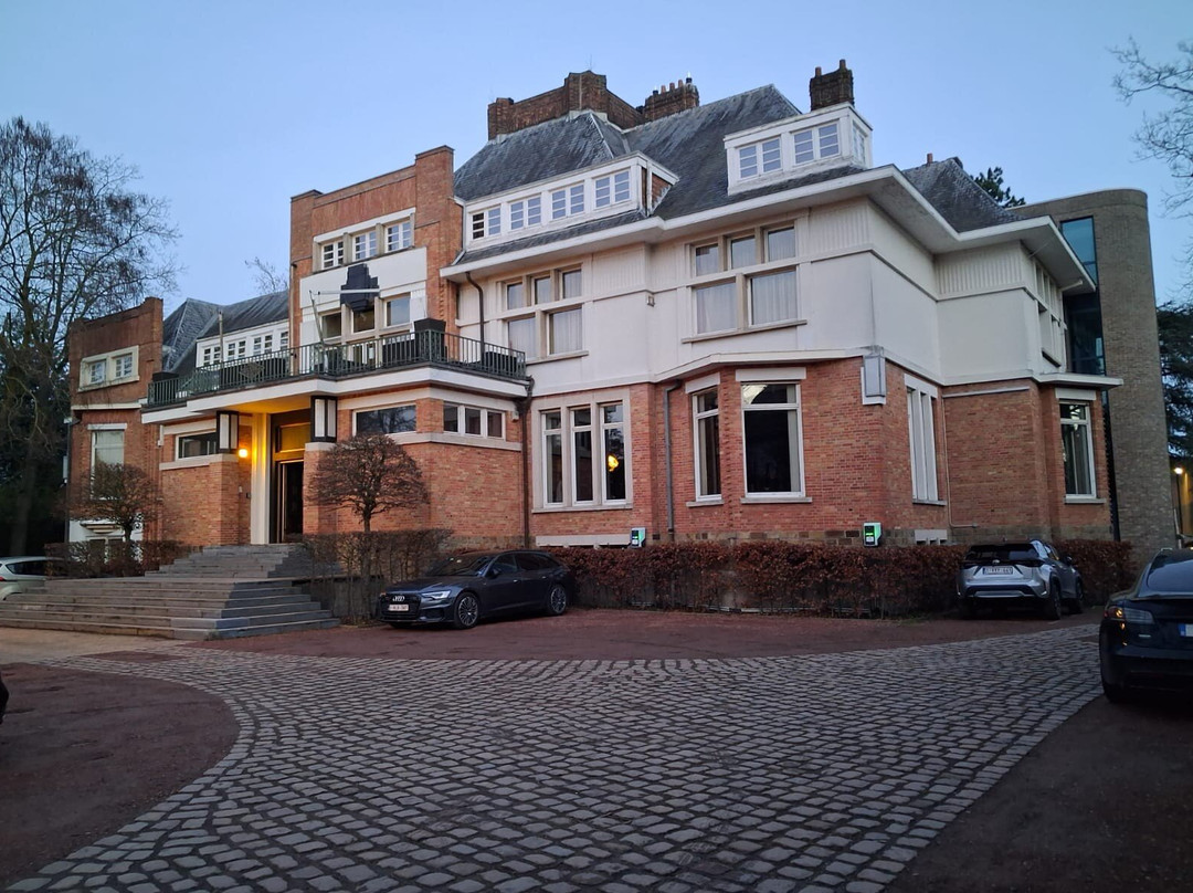 猎户座酒店主图