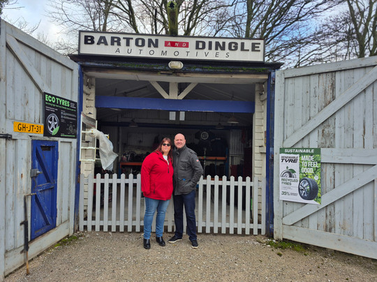 Emmerdale Village Tour-利兹必去景点