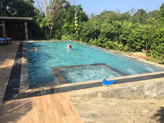 Hotel Garcinia Leaf主图