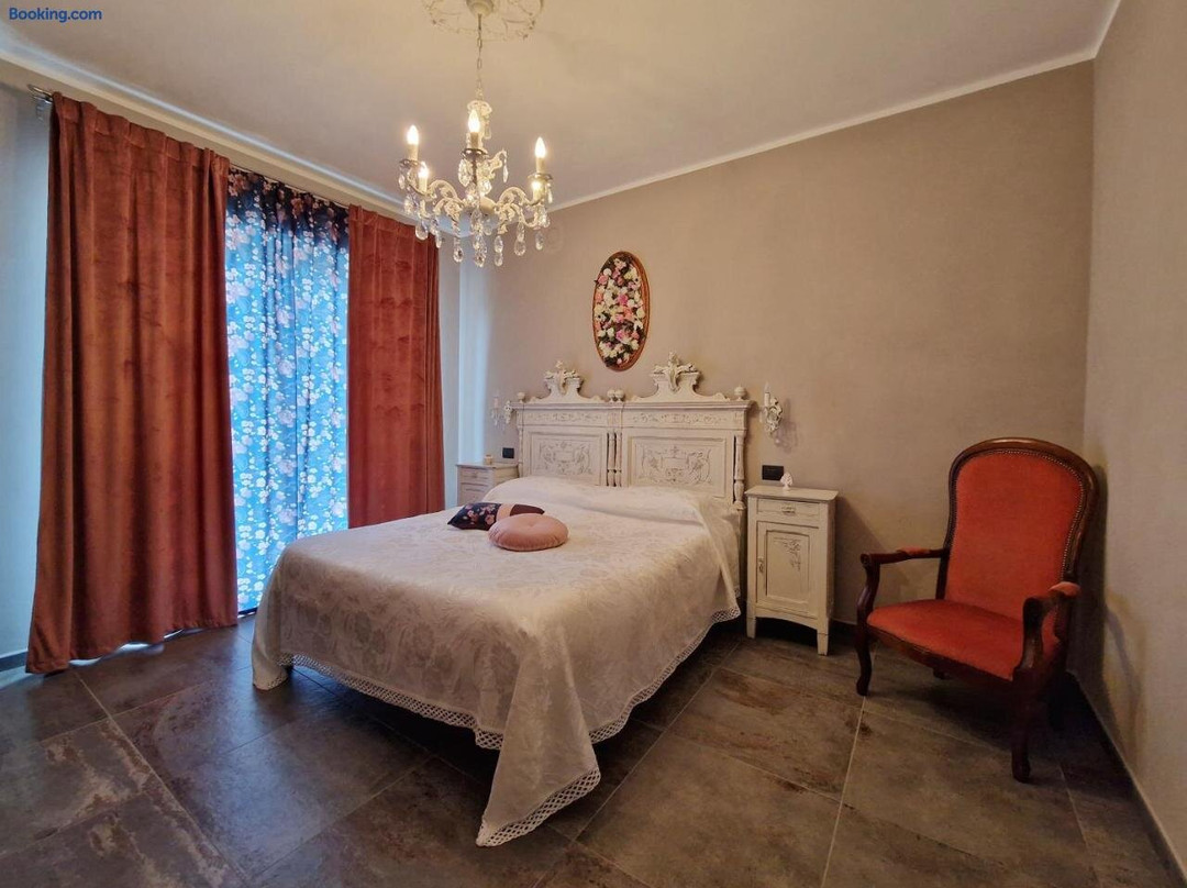 Mister Barolo Apartments Langhe
