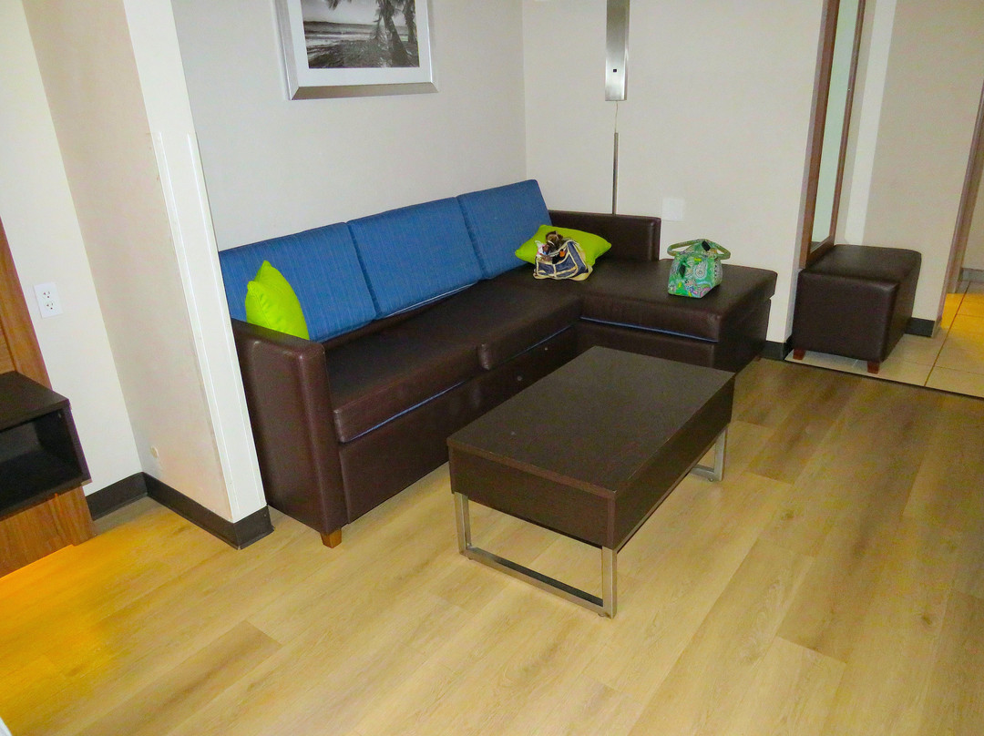 迈尔斯堡戴斯套房酒店-近捷蓝公园主图