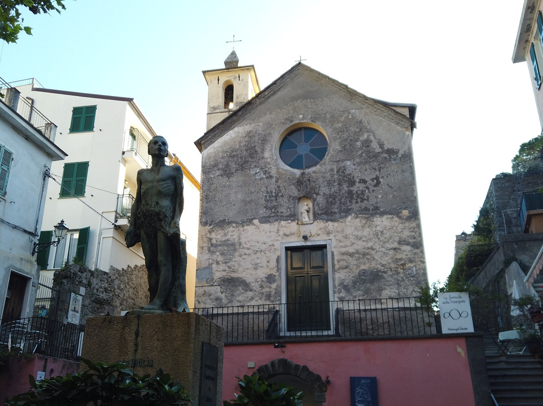 Memorial To The Fallen Soldiers In The World War I-Corniglia必去景点