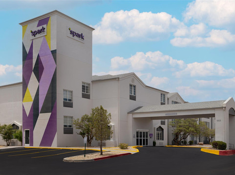 AmeriVu客栈和套房大福克斯