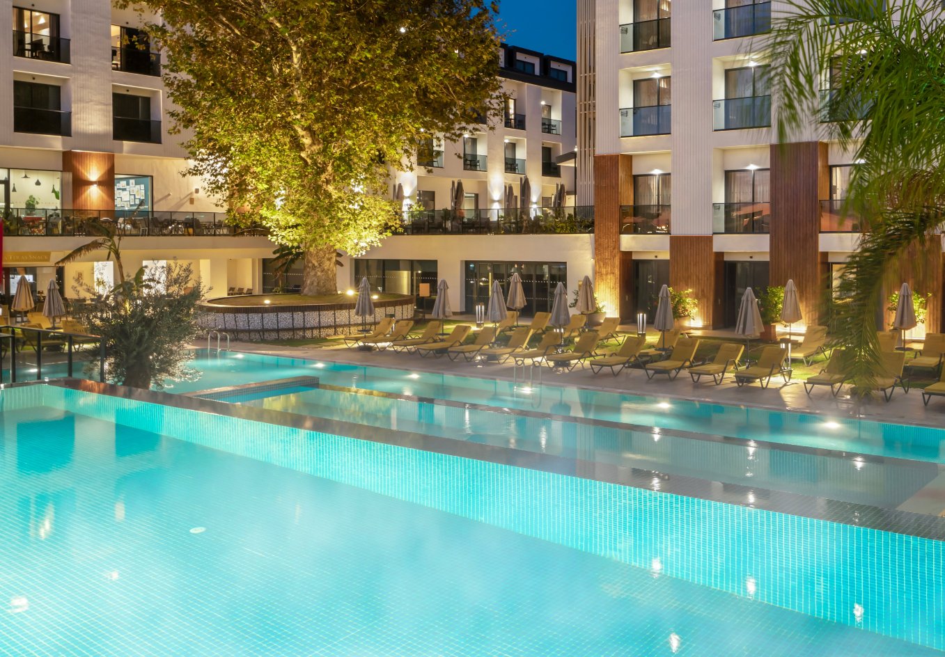 Sundia Exclusive by Liberty Fethiye-泳池