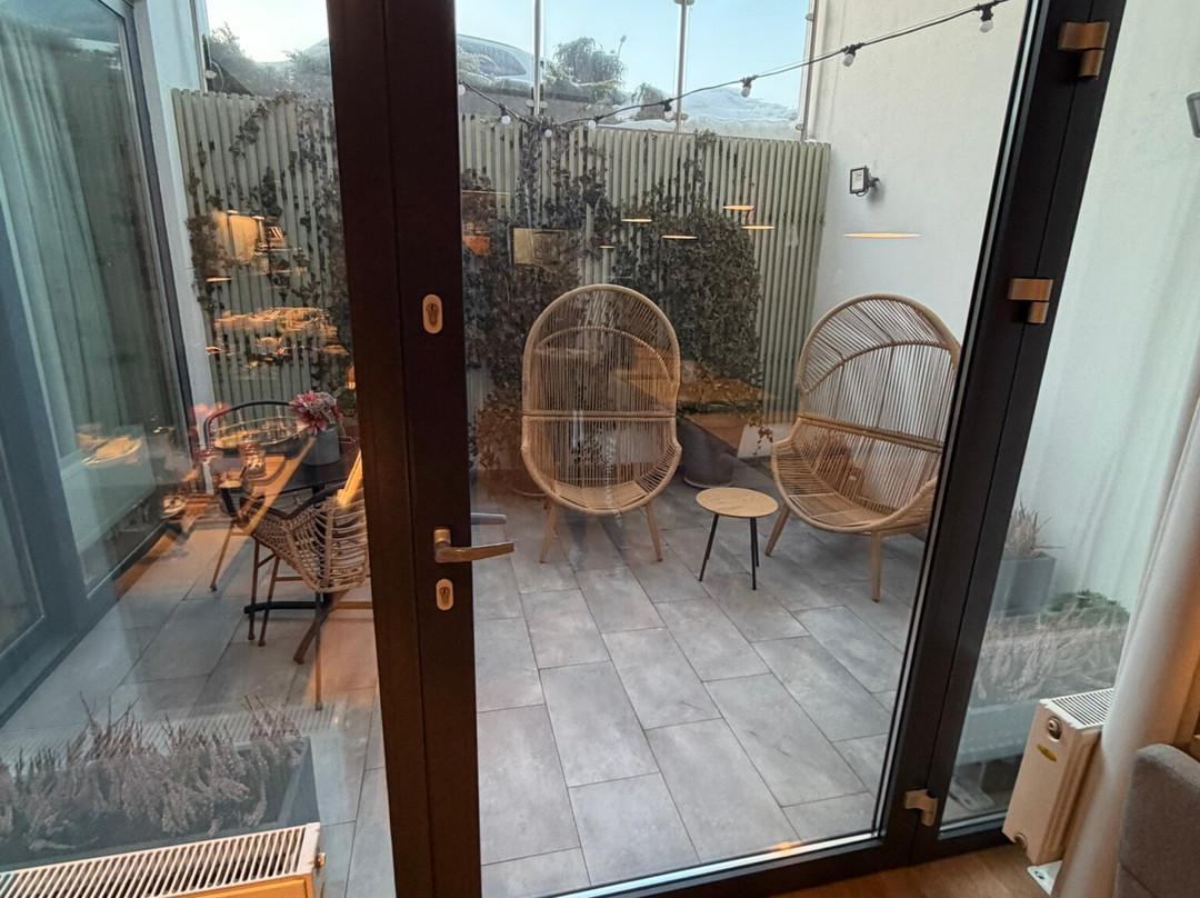 法罗斯格但斯克机场酒店主图