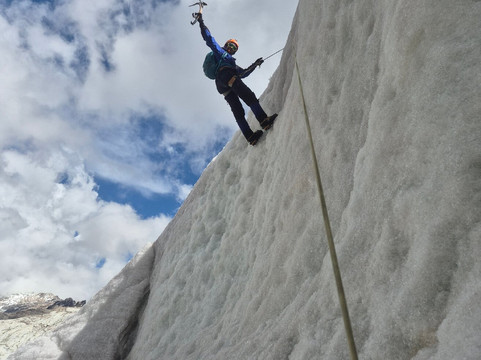 ConforTours Travel Agency Tour Operator-拉巴斯必去景点