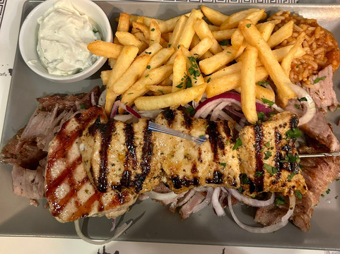 Hellas, Griechisches Restaurant