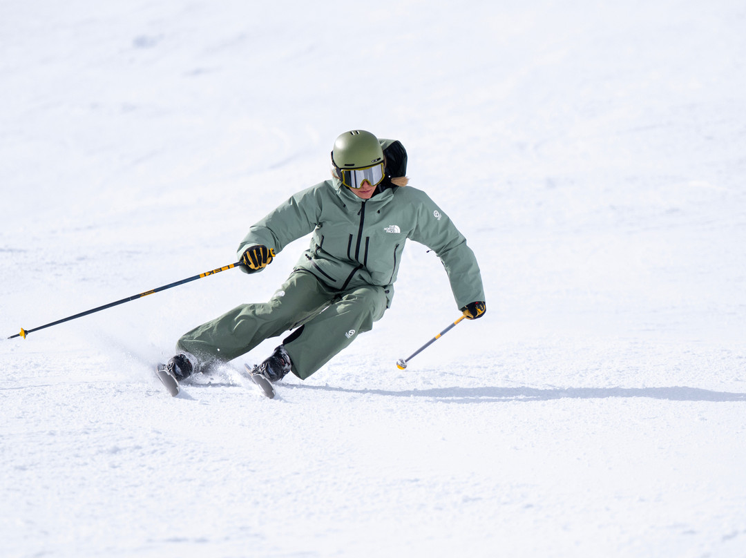 New Generation Ski & Snowboard School - Peisey Vallandry-Landry必去景点