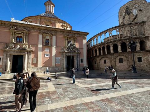 圣女教堂-巴伦西亚必去景点
