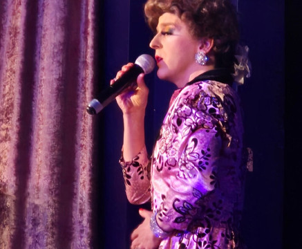 Cabaret L'Etoile Bleue-马赛必去景点