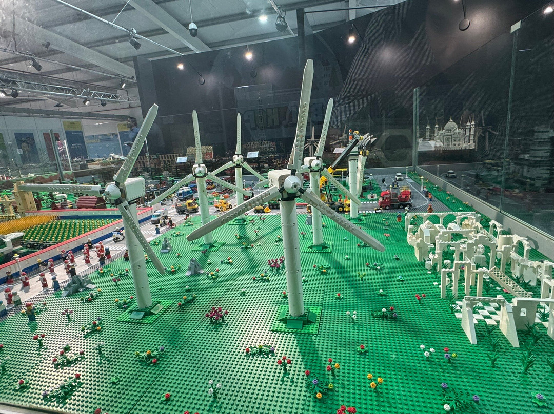 Brickopolis-Lourinha必去景点