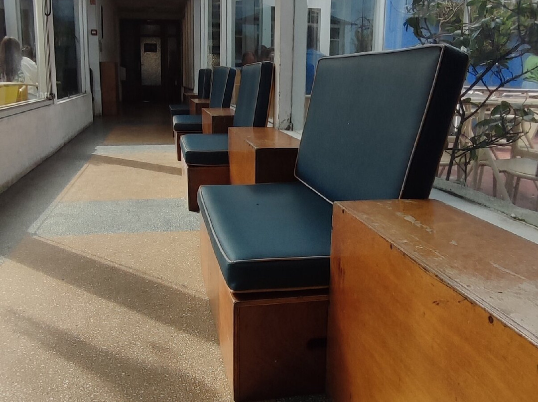 Maus Hábitos-波尔图必去景点