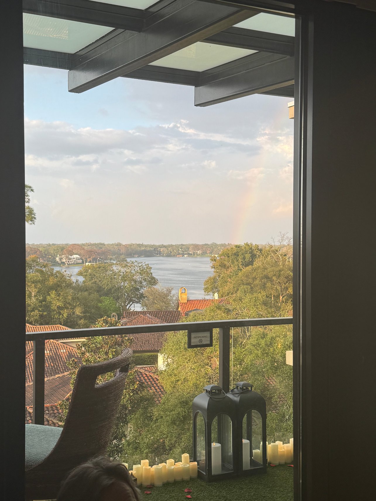 阿尔冯德旅馆-官方