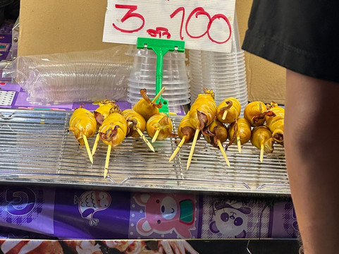 Nathon Night Food Market-红统必去景点