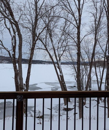 威廉湖庄园酒店主图