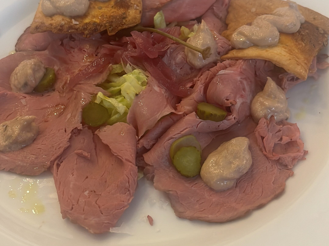 马勒内维度假村主图