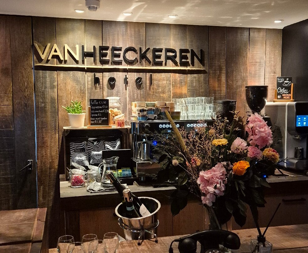 凡赫克伦酒店主图