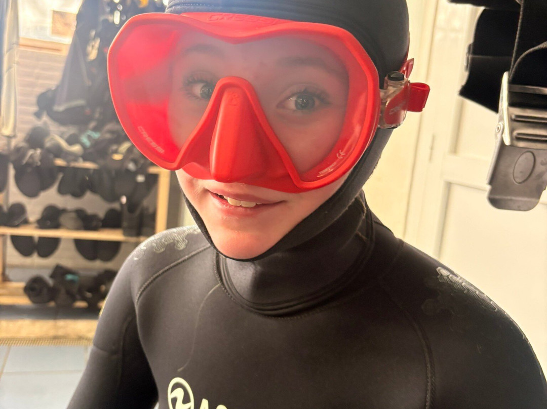 Manta Diving Lanzarote-卡门港必去景点