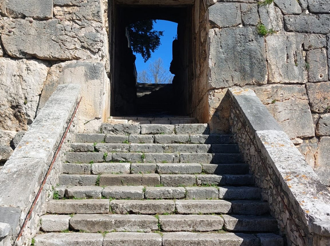 Mura poligonali urbane di Alatri-Alatri必去景点