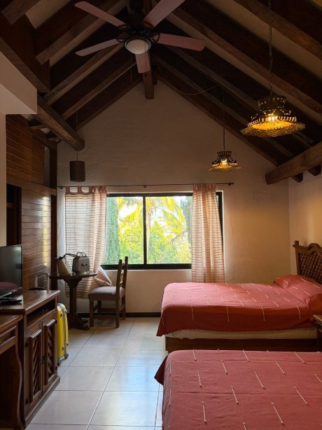 卡萨韵尼赛酒店-旅行者