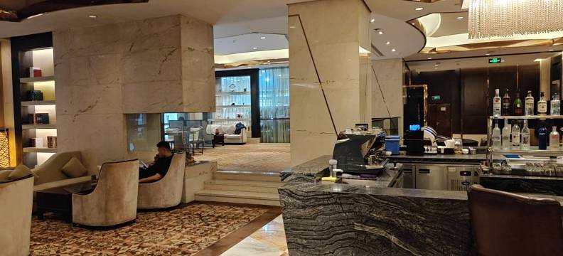 西安赛瑞喜来登大酒店（古城墙龙首原地铁站店）-旅行者