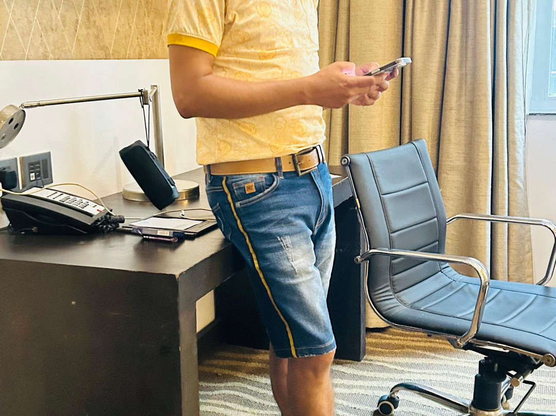 金色郁金香酒店-比瓦迪主图