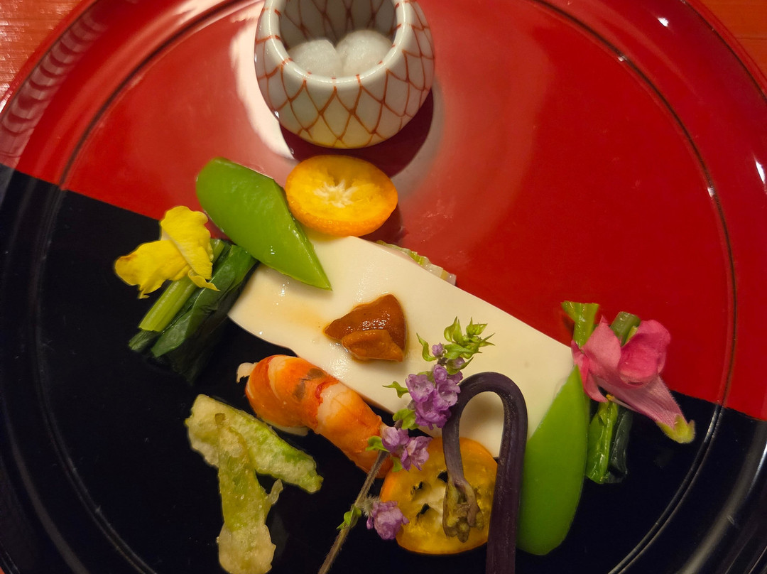 Shima Onsen Yoshimoto主图