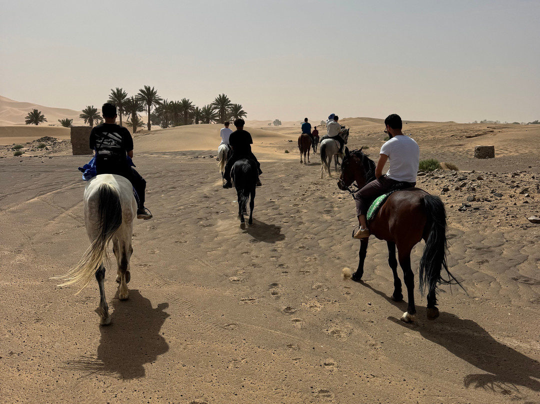 Merzouga Horse Riding-Hassilabied必去景点