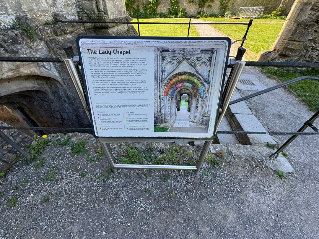 Glastonbury Abbey-格拉斯顿伯里必去景点
