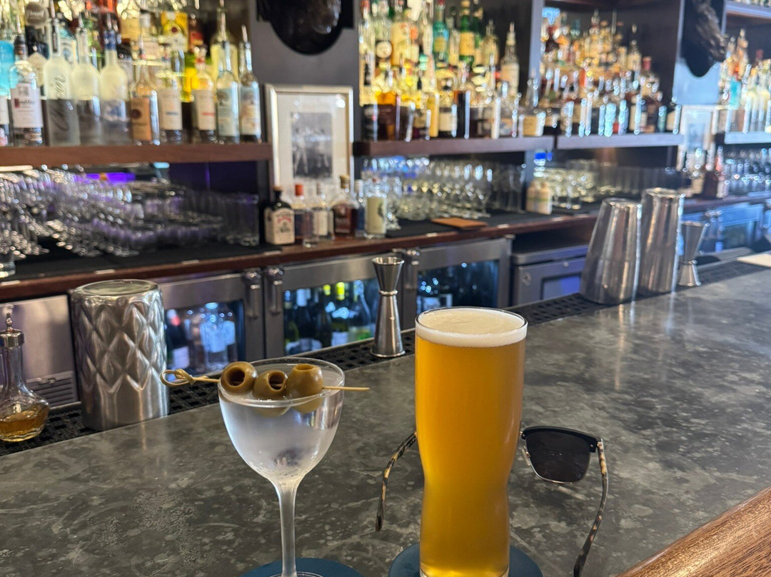雅达菲酒店主图